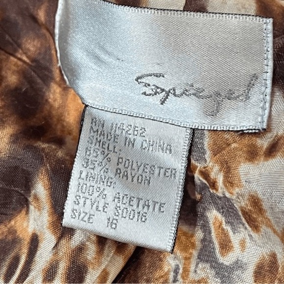 VINTAGE SPIEGEL Women's Burgundy Double Breasted Trench Coat, Size 16 - Picture 7 of 9